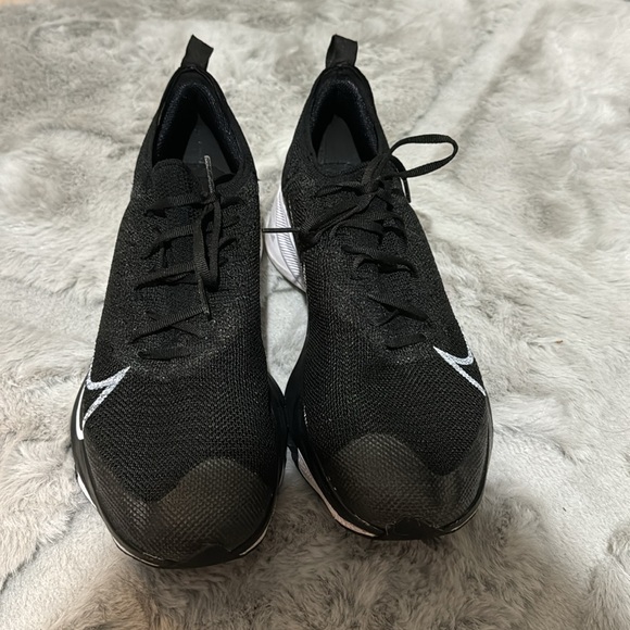 Nike Zoom Next Tempo%